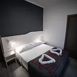 Residenza Jerocades Pensjonat Parghelia