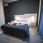 Residenza Jerocades Gæstehus