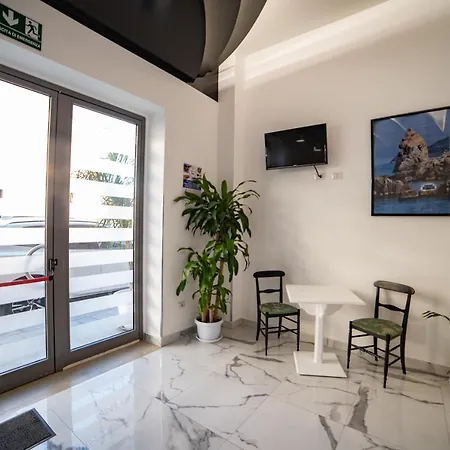 Guest house Residenza Jerocades