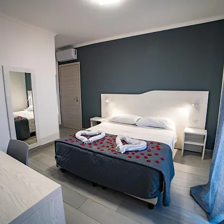 Residenza Jerocades Guest house 4*