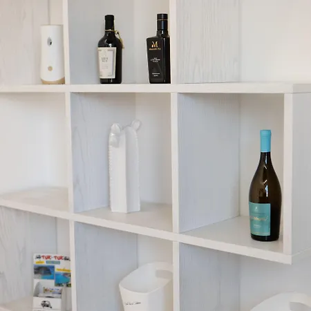 Residenza Jerocades Affittacamere 4*