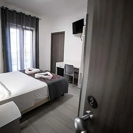 Konukevi Residenza Jerocades 4*