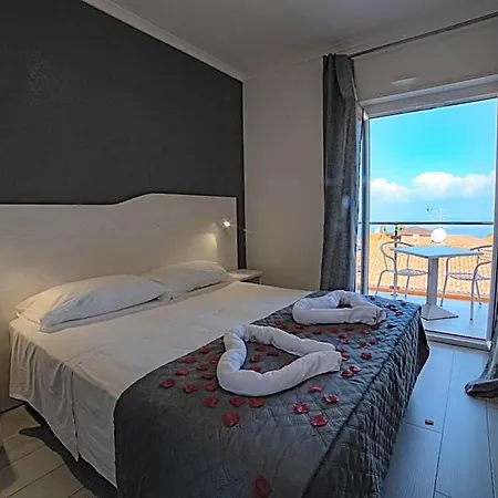 Konukevi Residenza Jerocades