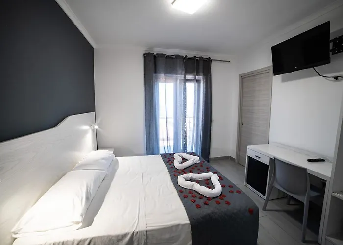 בית הארחה Residenza Jerocades 4*