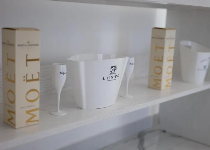 بيت ضيافة Residenza Jerocades