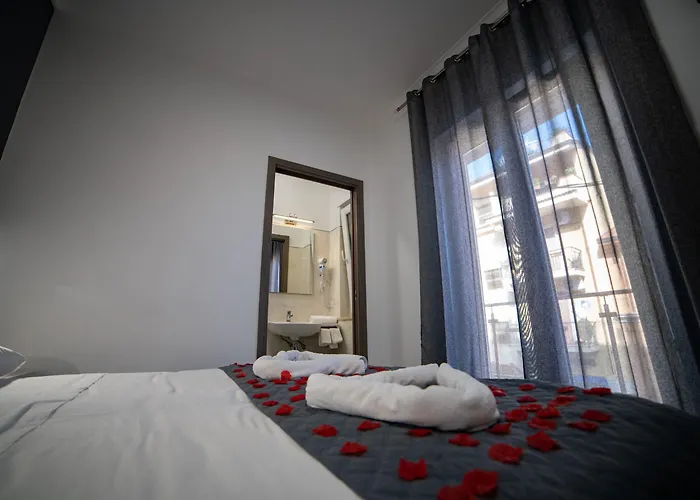 Residenza Jerocades בית הארחה